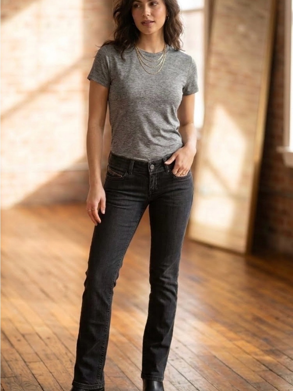 Diesel Women's Straight Leg Jeans in Dark Gray size 27 x30
